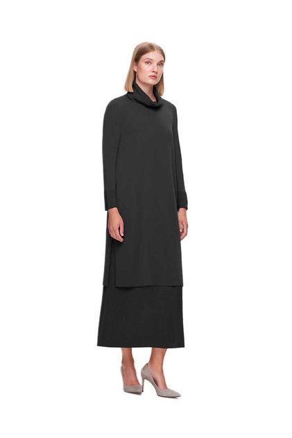 Black Turtleneck Long Dress T25K-4004