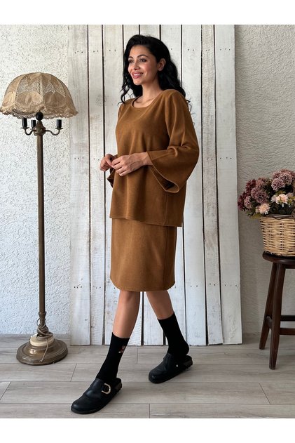 Camel Short Skirt-Blouse Set (Set of 2)