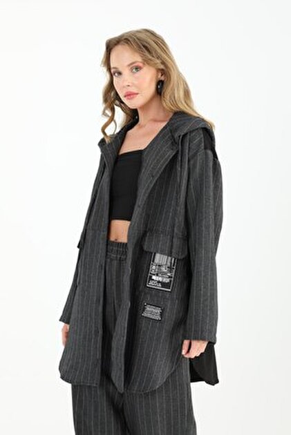 Puane Kadın Kapüşonlu Kolları Çizgi Detaylı Fermuarlı Hırka-kap