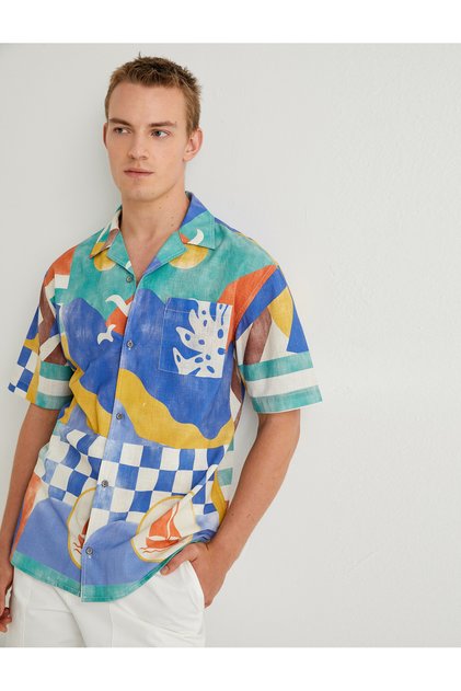 Cotton Patterned Shirt - Short Sleeve and Buttoned Collar Detail