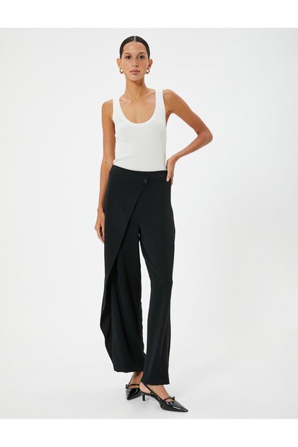 Double Breasted Closure Detailed Trousers Wide Leg Pockets Standard Waist Comfortable Fit