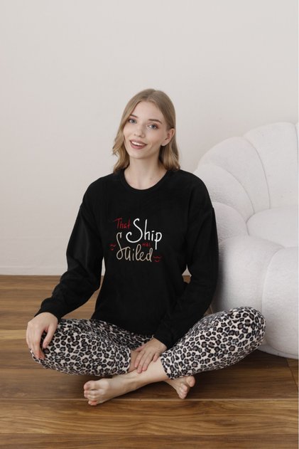 Women's Black Ship Sailed Patterned Soft Fleece Pajama Set