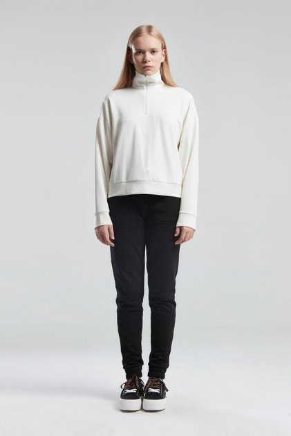 Women's Winter Regular Fit White Sweatshirt Bmk0016-S-V01