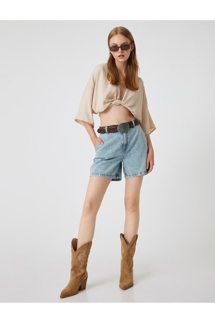 Mini Denim Shorts Regular Waist Buttoned Comfortable Fit with Pockets