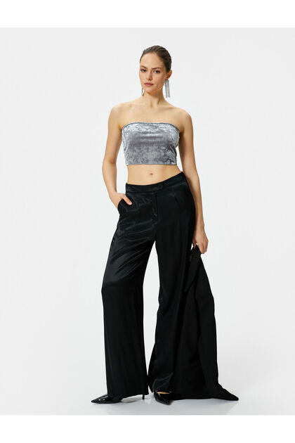 Strapless Velvet Top Crop