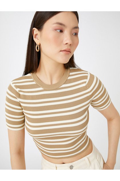 Women's Beige Striped Sweater