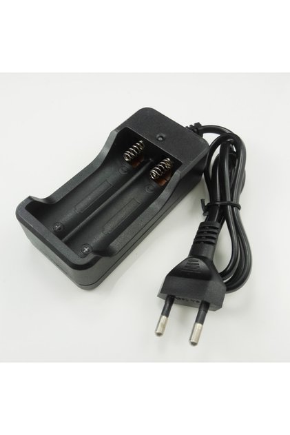 EU PLUG 220V 18650 Battery Charger EU Plug 2 Slots Smart Fast Charger 18650 Lithium Rechargeable Bat