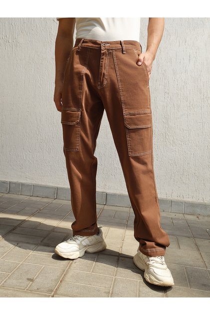 Straight Fit Front Flap Pocket Detail Pants