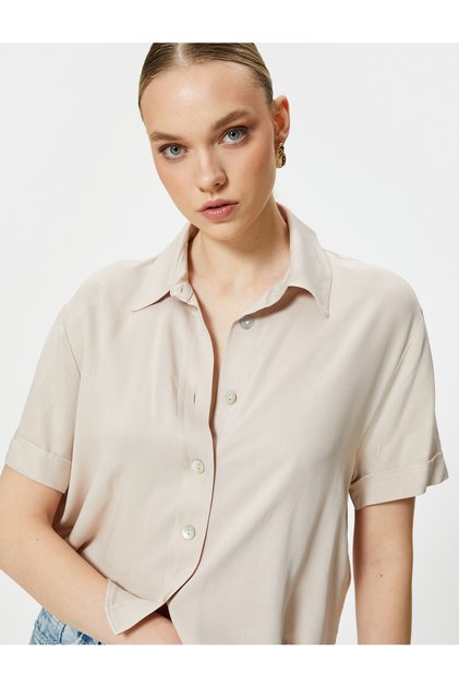 Crop Shirt Short Sleeve Classic Collar Buttoned Viscose