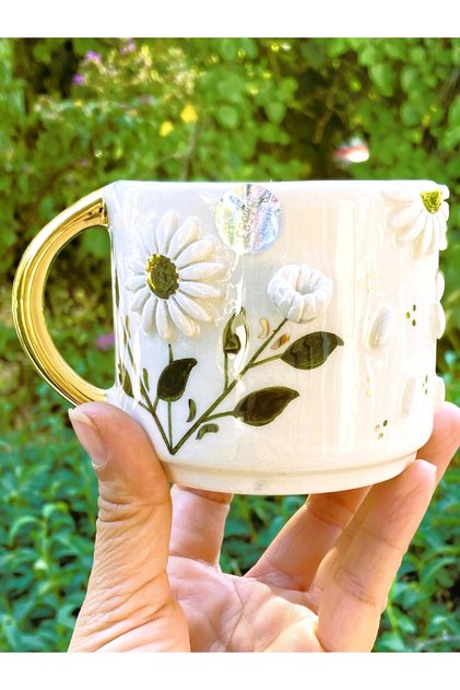 Premium Quality 24 Carat Gold Detailed Handmade Daisy Embossed Mug, 300 Ml, Flower Mug, Daisy Mug