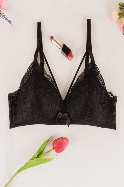 New Season 1210 Black Cross Padded Bralet