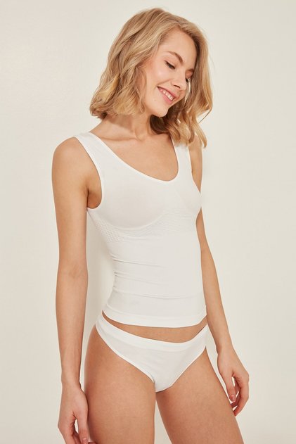 C15012 Seamless Gathering Undershirt White