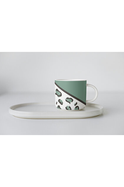 Porcelain colored leopard printed nescafe cup