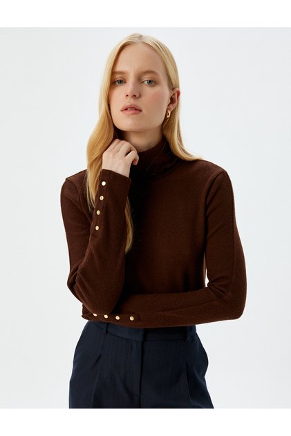 Turtleneck Knitwear T-Shirt Soft Texture Long Sleeve Cuffs Button Detail
