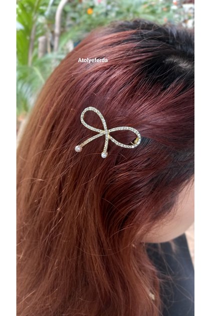 Bow Model with Row of Zircon Stone Detail and Pearl Decoration, Gold Colored Metal Side Buckle (7cm)