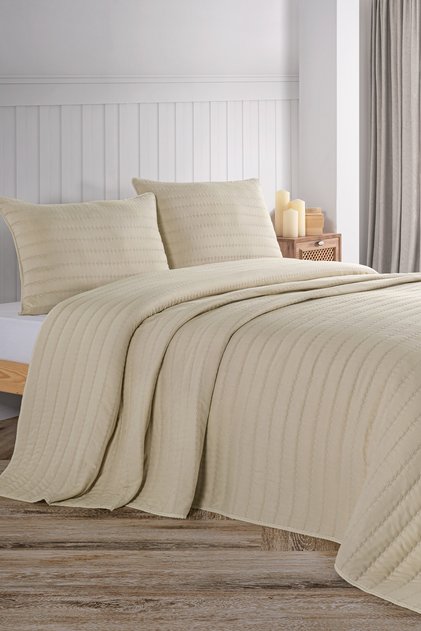 Nelda Double Bedspread