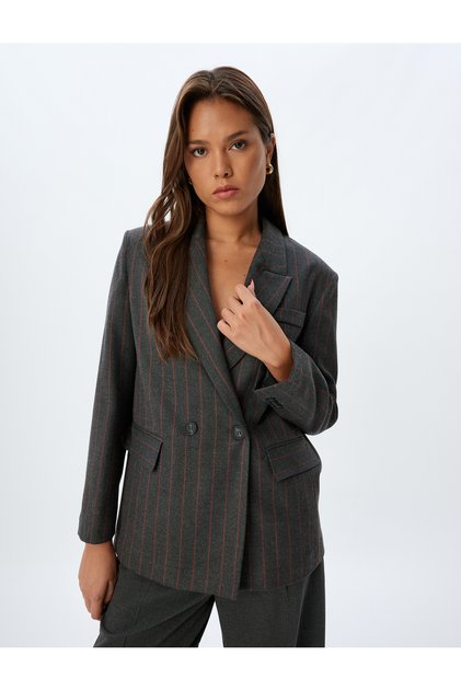Kruvaze Kapaklı Cep Detaylı Oversize Blazer Ceket