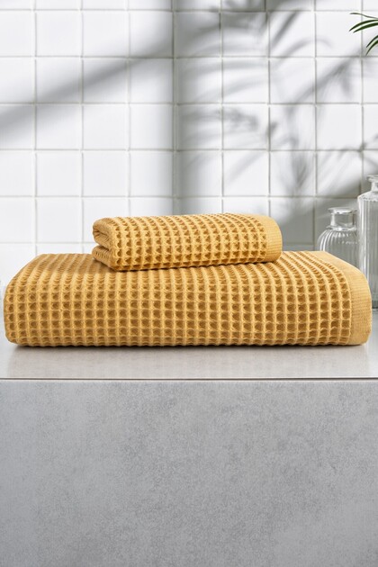 2-Piece Gofre Bath Towel Set - Soft and Highly Water Absorbent - Waffle Weave & Honeycomb Towel - Mustard