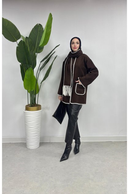 Bucket Fabric Embroidered Jacket with Scarf