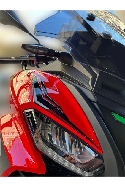 Aprilia Sr Gt 200 125 Far Üstü Far kaşı Sticker Pad