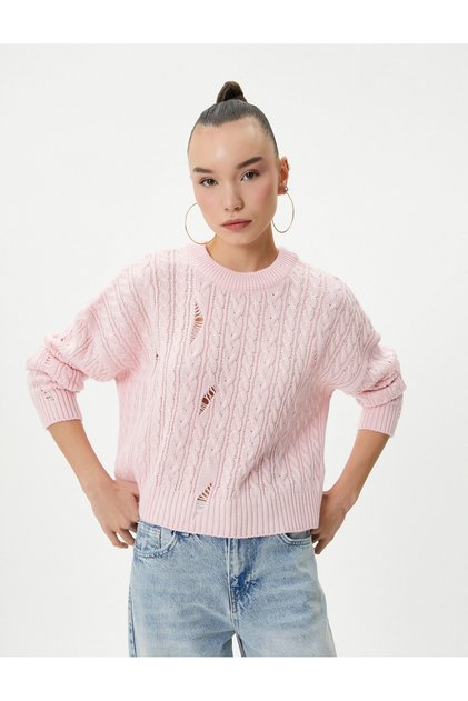 Strickpullover mit Haarwebart, detaillierter verwitterter Rundhalsausschnitt
