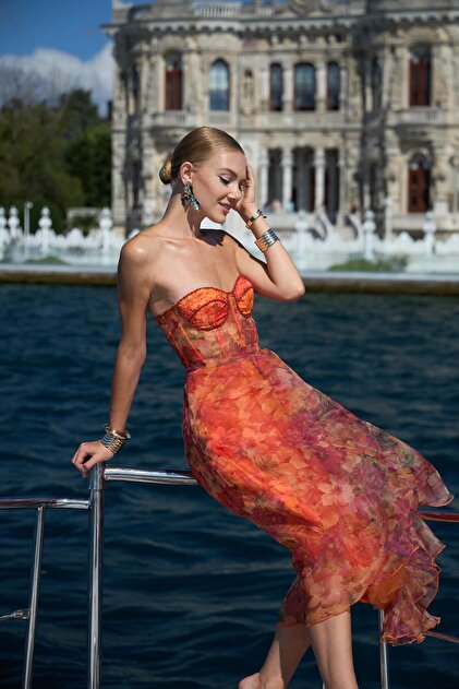 knee length dresses for ladies Chashi Strapless Bodycon Dress* – Identity Boutique main image 0