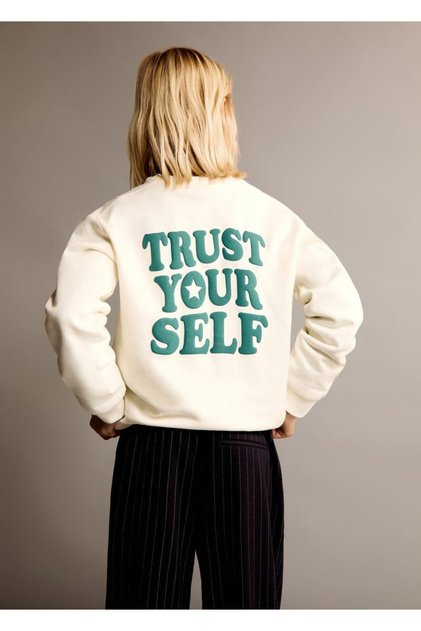 Desenli Pamuklu Sweatshirt
