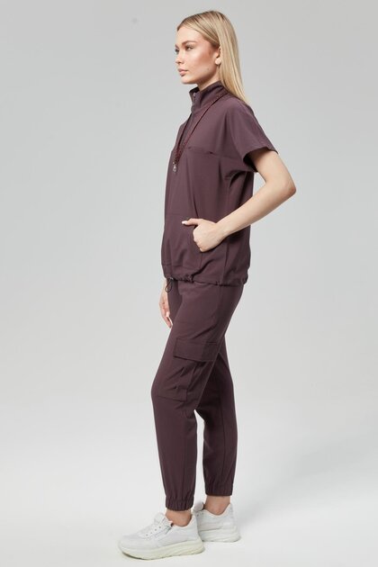 Extreme Cool Woman - Set de uniforme medicale premium din Lycra, reversibil (FEMEIE), Prune