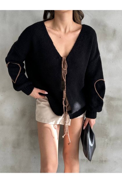 Women's Oversize Knitted Cardigan with Rope Ties at the Sleeves and Heart Detail Zyn-58744