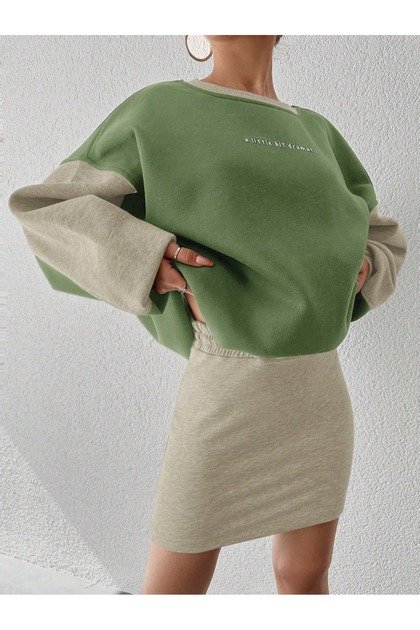 Rahat Kesim Slogan Baskılı Şardonlu Büyük Beden Sweatshirt