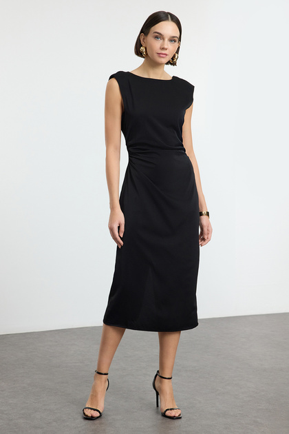 Trendyol Collection Black Straight Cut Padded Woven Dress Twoaw25El00361-  Trendyol