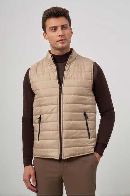 Beige Quilted Stand Collar Plain Garnier-Free Slim Fit Vest 1009245150