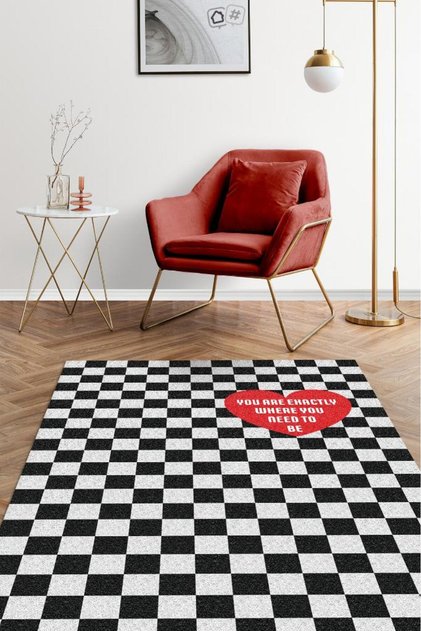 Olman Gereken Yer Siyah Beyaz Kareli Hediyelik Salon Halısı 14 Şubat Sevgili Temalı Halı
