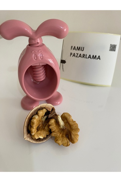 Luxurious Cucker Walnut Cucker