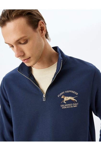 Half Zipper Cotton Blended Animal Print Sweatshirt