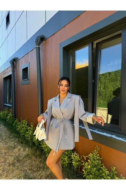 Women's Oversize Design Tie-Up Blazer Jacket
