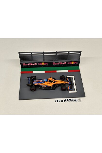 Tech Trade Formula 1 Grid Yolu Diorama 1/64 Ölçek Red Bull Racing