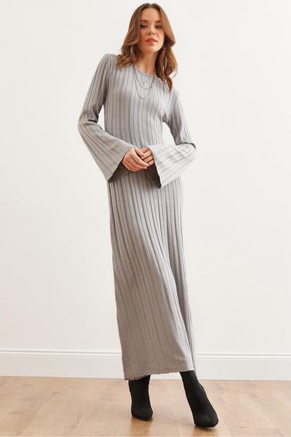 Women Gray Self Belted Spanish Sleeve Maxi Knitwear Dress Elb- 19002290