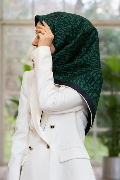 Women's Twill Silk Scarf Emerald Green - Navy Blue