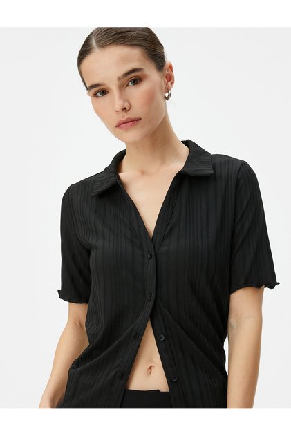 Short Sleeve T-Shirt Button Collar