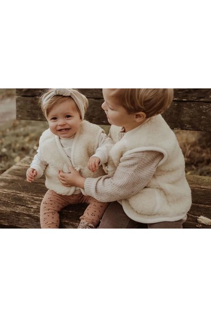 BEBEK YÜN YELEK MERİNOS YÜNÜ POLLYSTER İÇERMEZ KAŞINTI YAPMAZ KOKU YAPMAZ