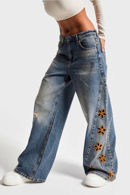 Дамски T.Jeans цветен деним със свободен дизайн с бродерия на цветя