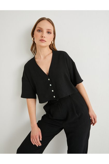 Crop Shirt Short Sleeve Buttoned V-Neck