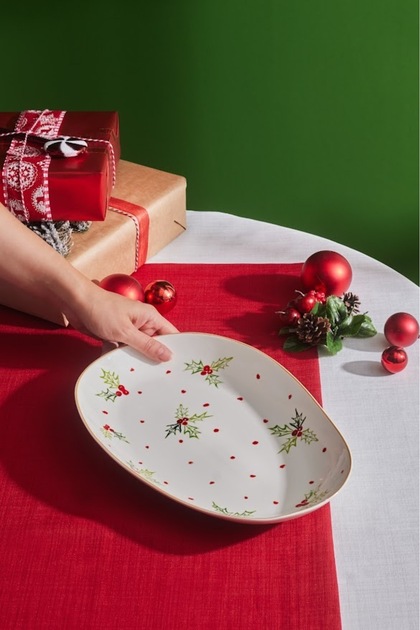 Karaca New Year Yılbaşı Kokina Oval Kayık Tabak 33 Cm - Fiyatı