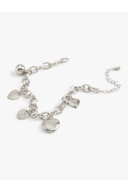 Chain Bracelet with Heart Detail
