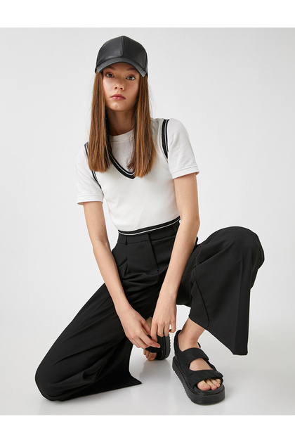 V-Neck Sleeveless Undershirt