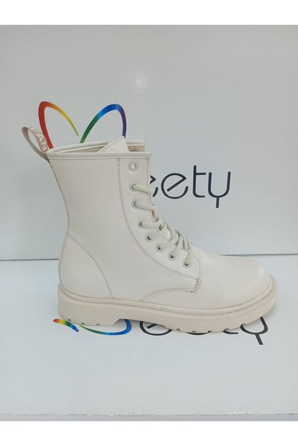 22Bk156.1150 Beige Color Boots