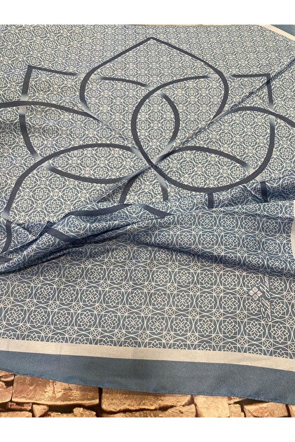 وشاح Silkhome Shiny (رقمي).
