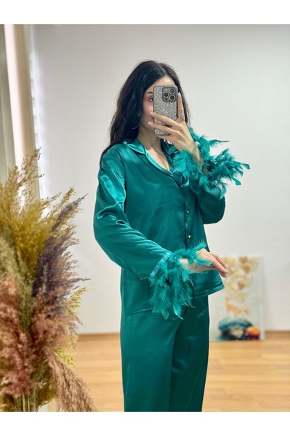 Green sleeves otriş feather satin pajamas suit