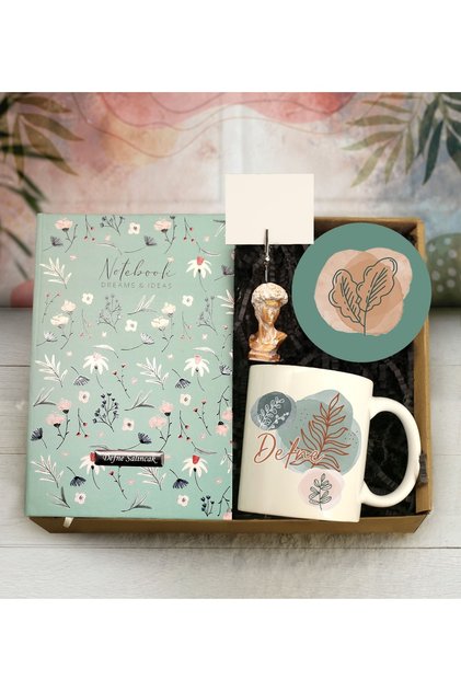 Kişiye Özel Desenli Defter & Baskılı Kupa & Tabak Altlığı & Not Tutucu Hediye Seti